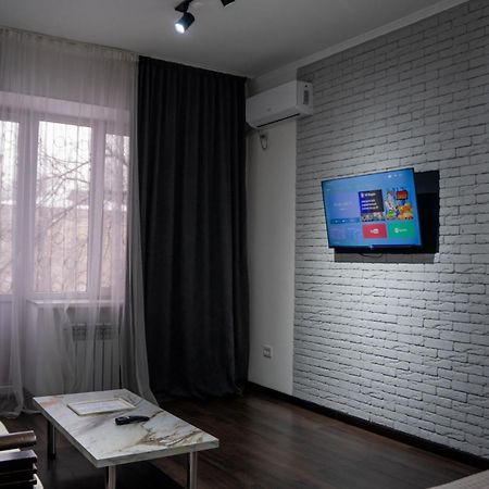 Апартаменты Центр Медеуский Район Almati Kültér fotó